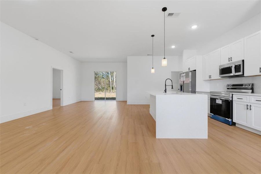 Spacious, unfurnished interior of a new home in , Citrus Springs (Image 17). Spacious, unfurnished interior of a new home in , Citrus Springs (Image 17).