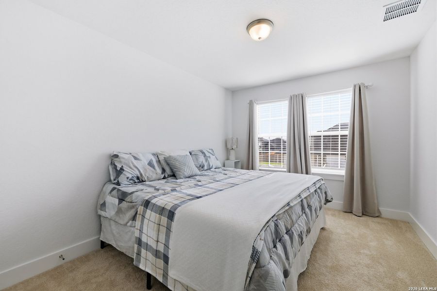 Furnished interior view inside a new home in , Seguin (Image 18).