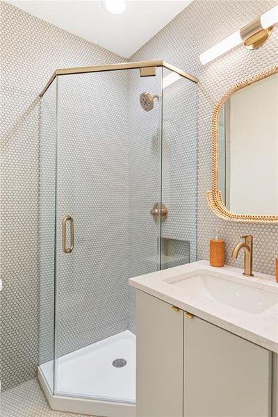 Furnished interior view inside a new home in , Atlanta (Image 19).