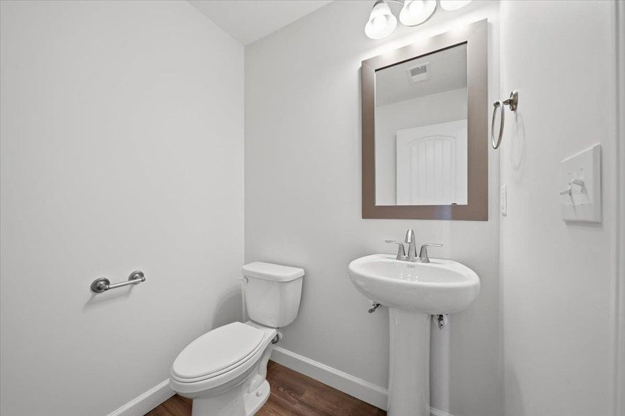 Furnished interior view inside a new home in Bent Tree, Gaffney (Image 11).
