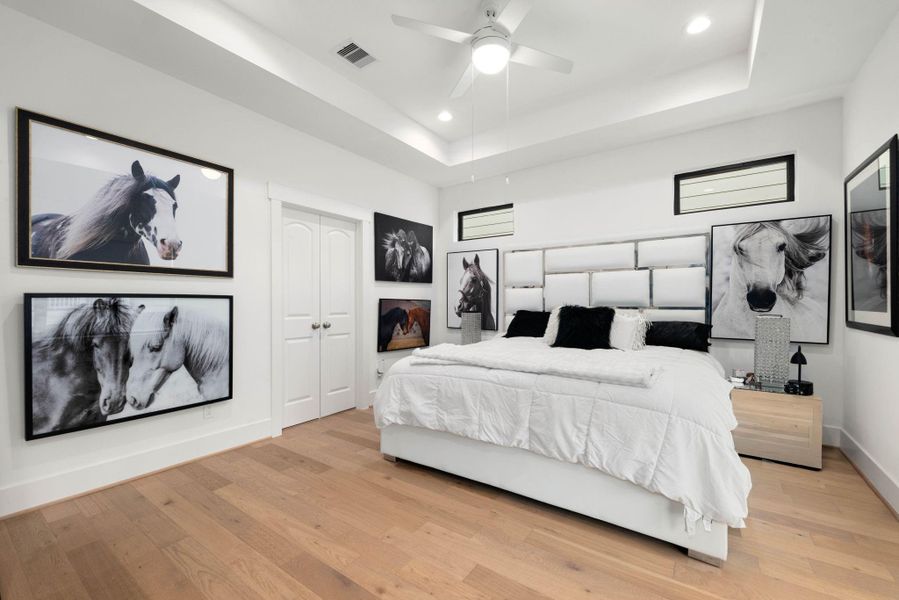 Furnished interior view inside a new home in Timbergrove Trails, Houston (Image 35).