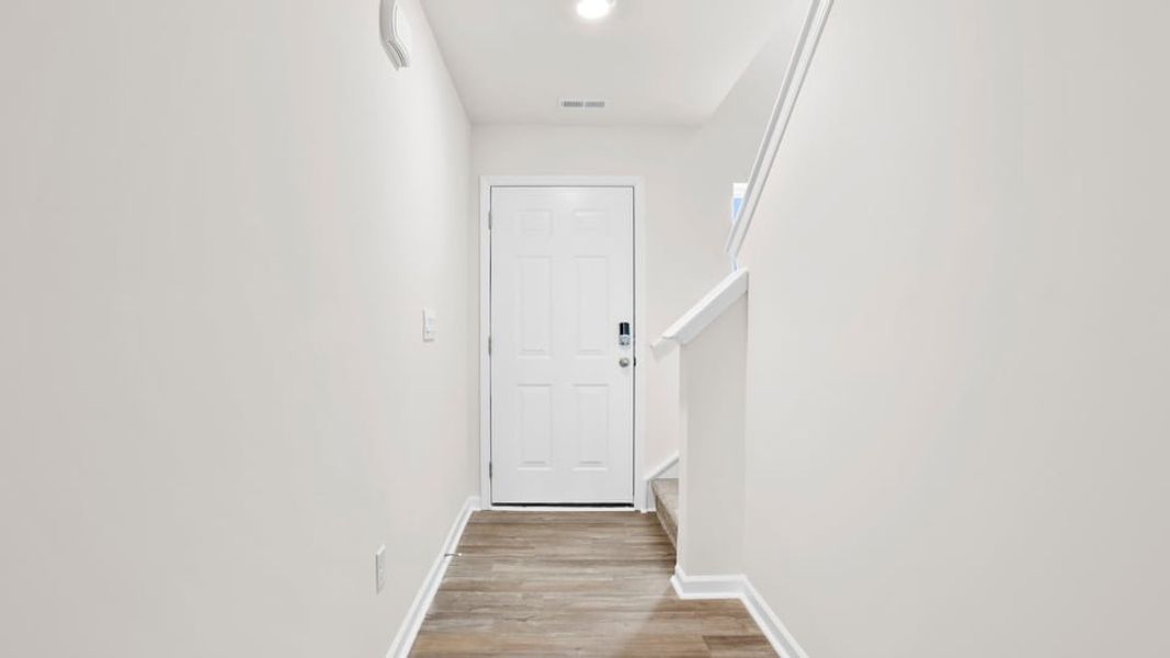Spacious, unfurnished interior of a new home in Covington Village, Greer (Image 17).