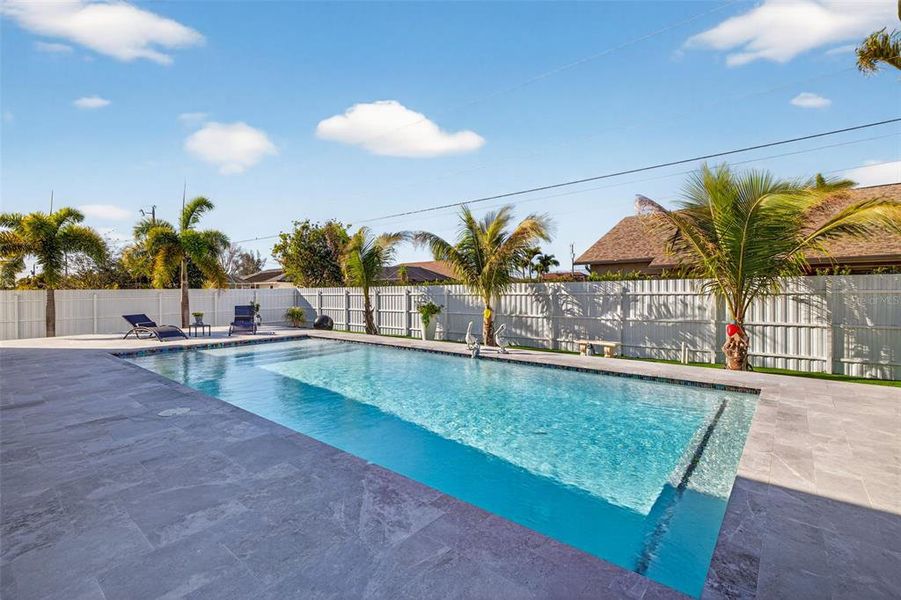 Community amenities in , Cape Coral (Image 42).