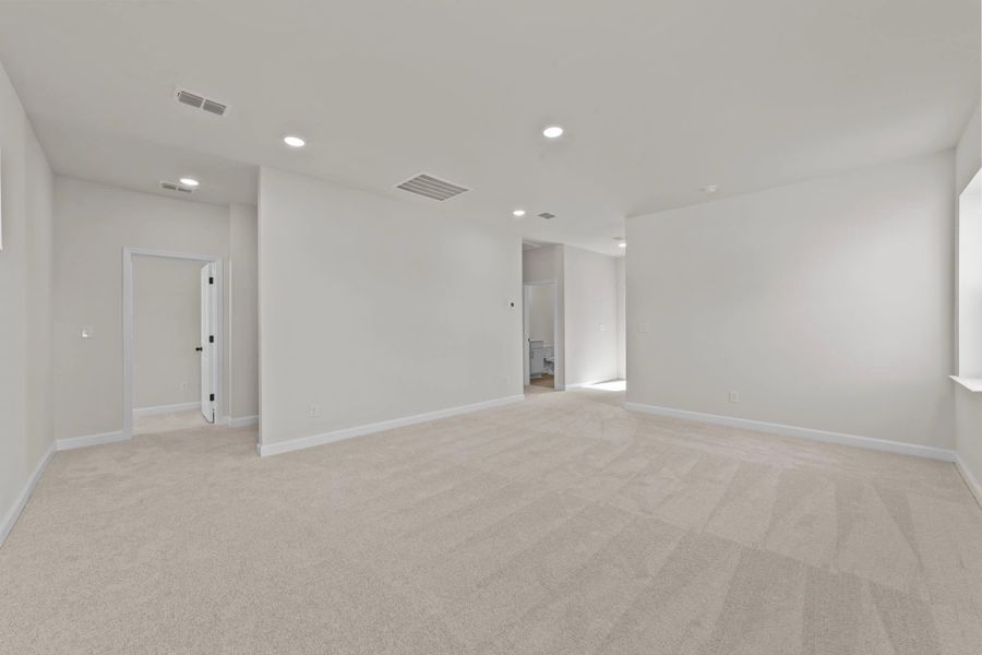 Spacious, unfurnished interior of a new home in Blue Heron Retreat: Oasis Series, Little River (Image 22). Spacious, unfurnished interior of a new home in Blue Heron Retreat: Oasis Series, Little River (Image 22).