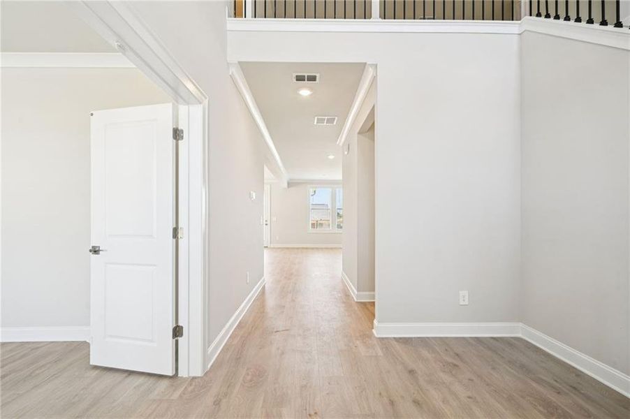Spacious, unfurnished interior of a new home in River Pointe, Monroe (Image 26).
