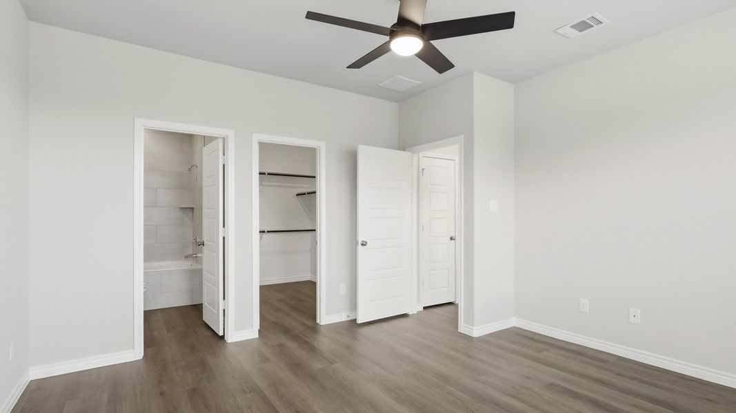 Primary suite