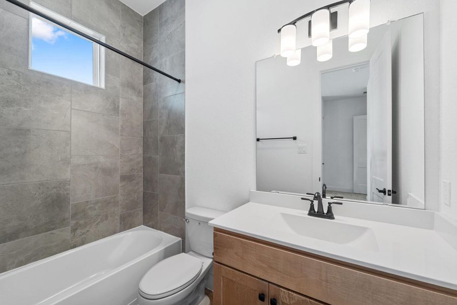 Furnished interior view inside a new home in Riceland, Mont Belvieu (Image 3).