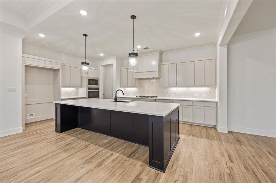 Furnished interior view inside a new home in Highland Oaks, Boyd (Image 18).