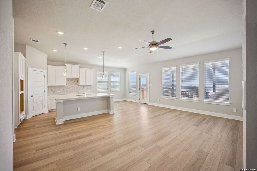 Spacious, unfurnished interior of a new home in Sagebrooke - Classic Series, San Antonio (Image 36).