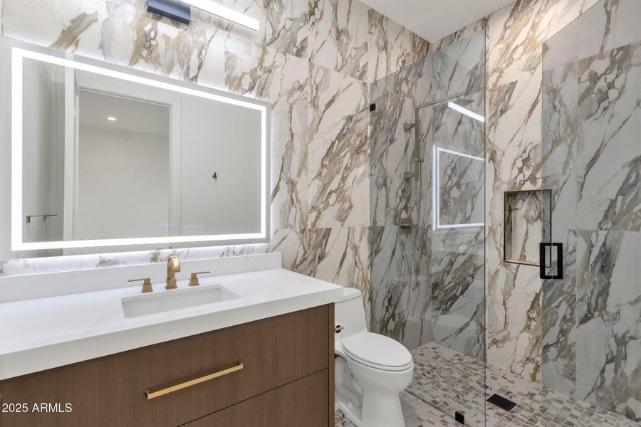 4th bathroom 4th bathroom