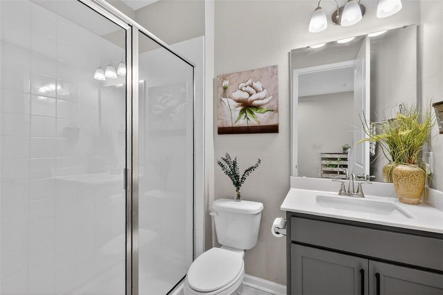 Furnished interior view inside a new home in Seasons at Spring Creek, Okahumpka (Image 39). Furnished interior view inside a new home in Seasons at Spring Creek, Okahumpka (Image 39).