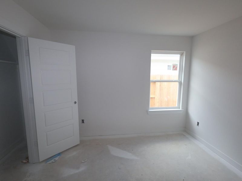 Spacious, unfurnished interior of a new home in Pinewood at Grand Texas, New Caney (Image 9). Spacious, unfurnished interior of a new home in Pinewood at Grand Texas, New Caney (Image 9).