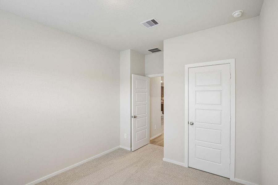 Spacious, unfurnished interior of a new home in Landing Meadows - Premier Series, New Caney (Image 16).