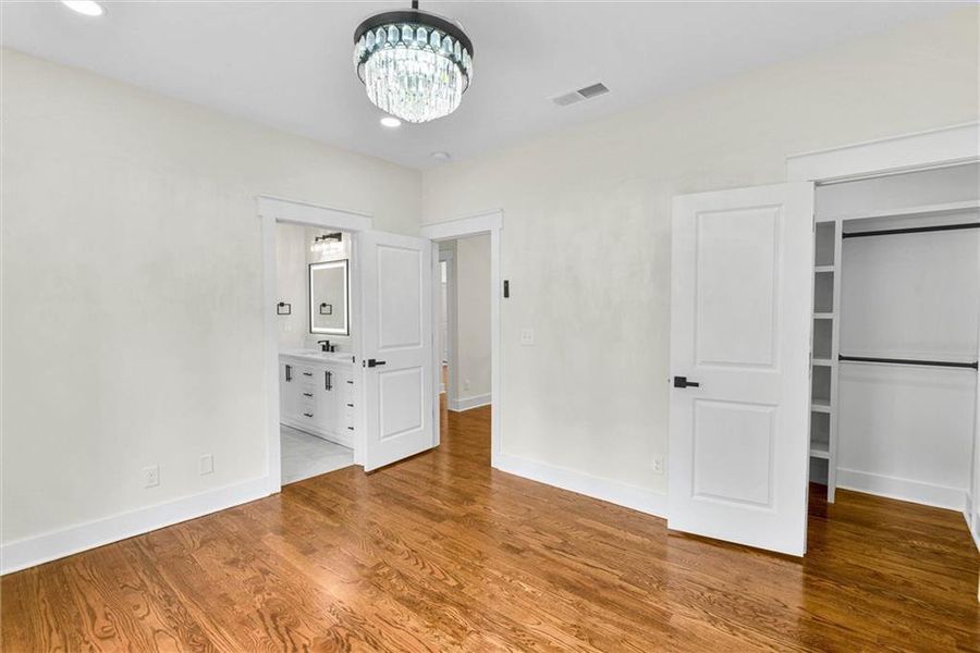 Spacious, unfurnished interior of a new home in , Snellville (Image 25).