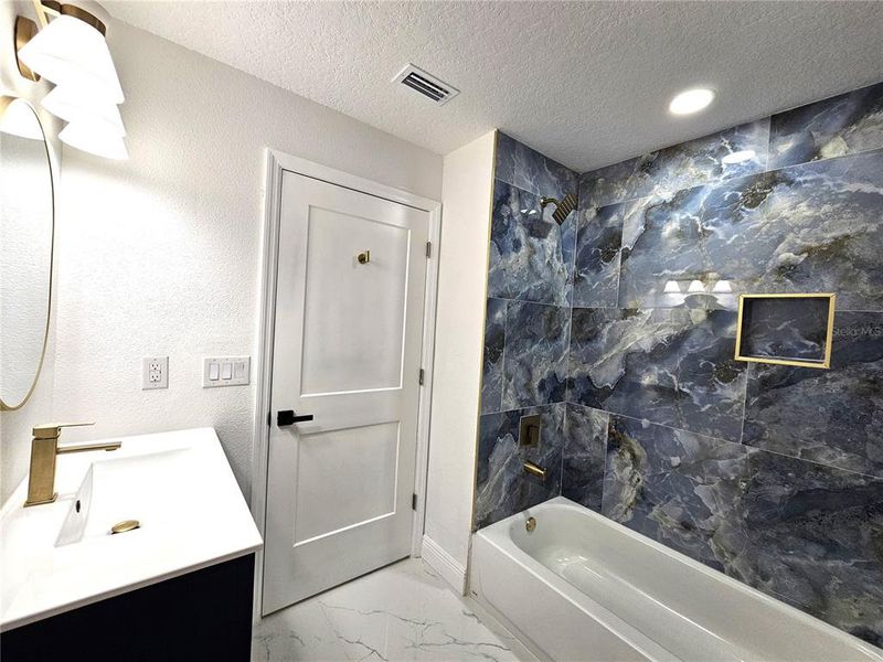 Furnished interior view inside a new home in , Dade City (Image 9).