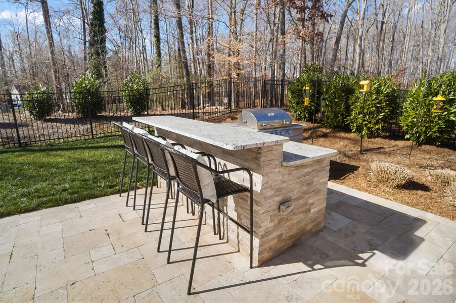 Community amenities in , Weddington (Image 33).