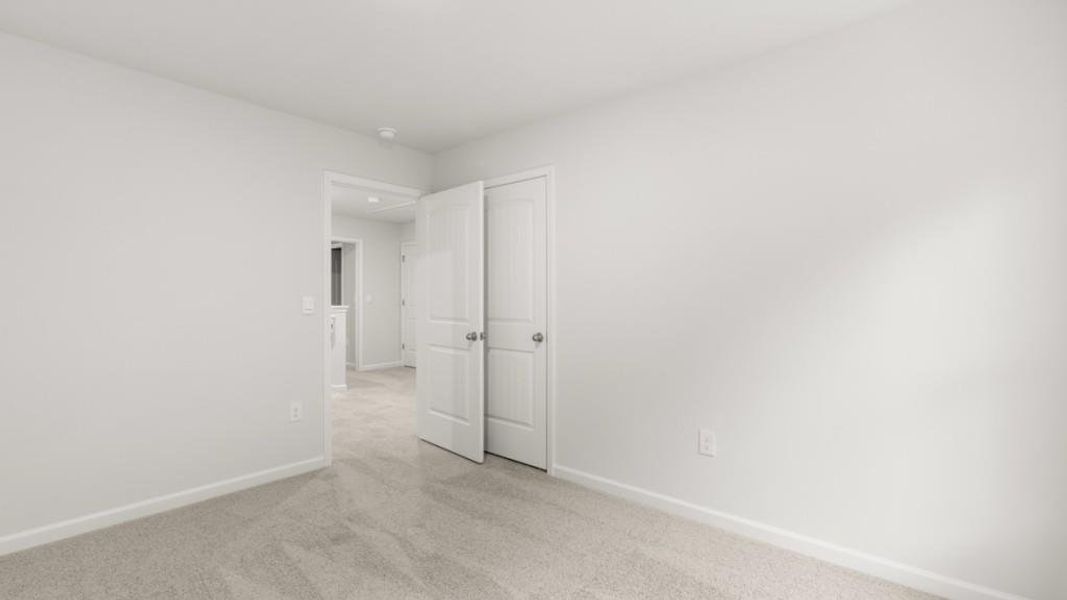 Spacious, unfurnished interior of a new home in Waypoint, Flowery Branch (Image 27).