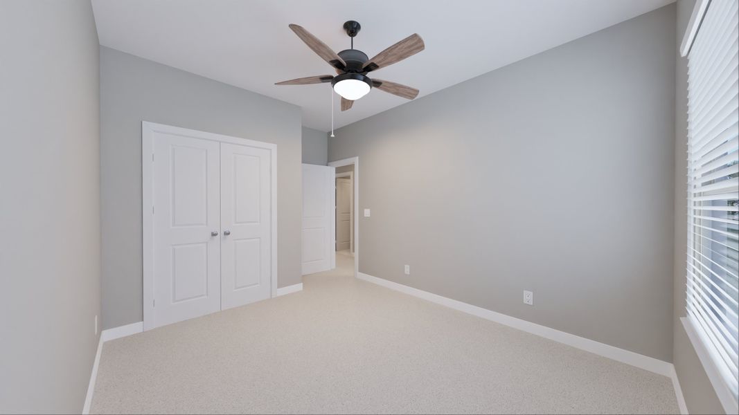 Representative unfurnished interior of a home built from the Santa Rosa by Tricoast Homes in Summer Place  35', Montgomery (Image 29).