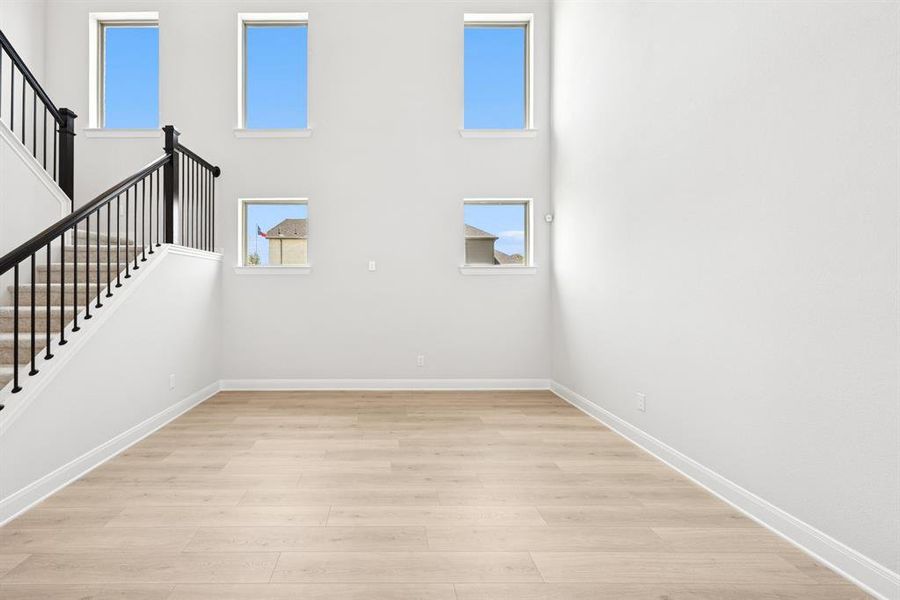 Spacious, unfurnished interior of a new home in Mantua Point Gardens, Van Alstyne (Image 24). Spacious, unfurnished interior of a new home in Mantua Point Gardens, Van Alstyne (Image 24).