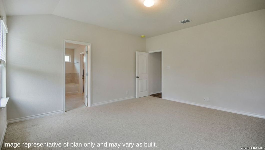 Spacious, unfurnished interior of a new home in Riverstone at Westpointe, San Antonio (Image 18).
