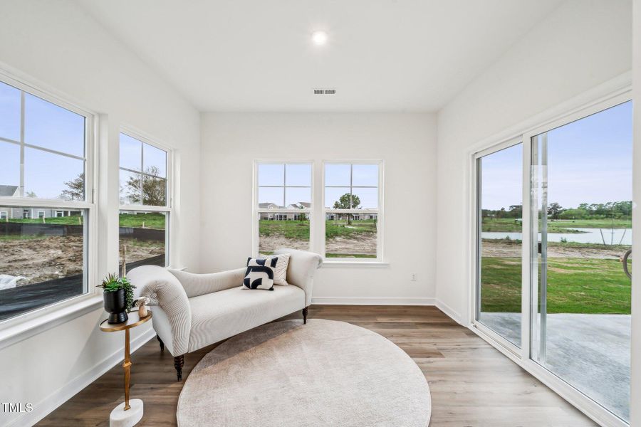 12- Maxwell HHHunt Homes Morning Room