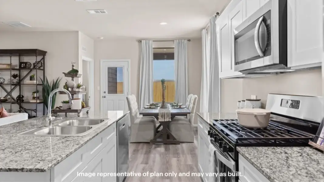Furnished interior view inside a new home in Yukon Ridge, Odessa (Image 6).