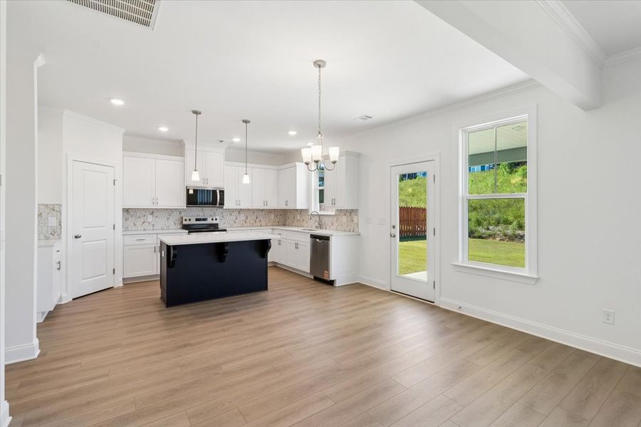 Image 26 of a home in Crawford Creek.