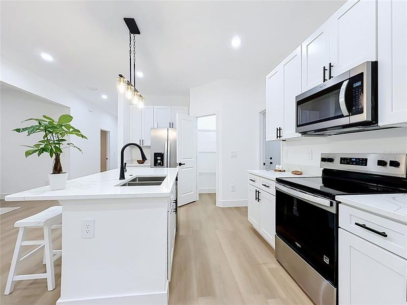 Furnished interior view inside a new home in , Orlando (Image 9).