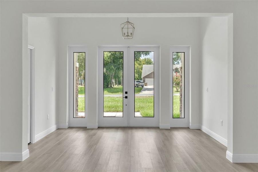 Spacious, unfurnished interior of a new home in , Fruitland Park (Image 14).