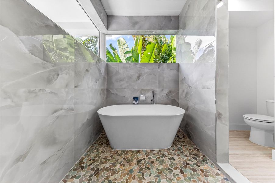 Image 56 of a home in .