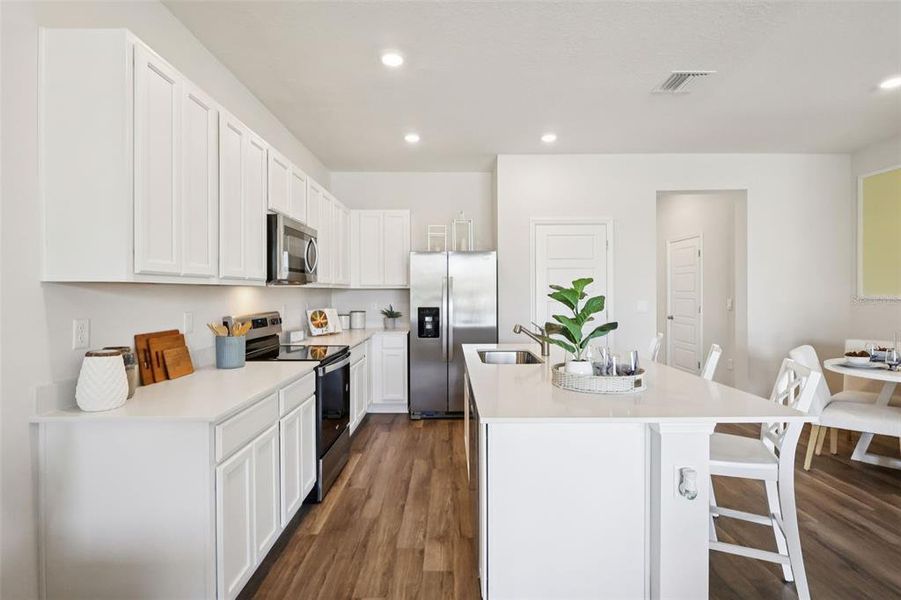 Furnished interior view inside a new home in , Davenport (Image 7).