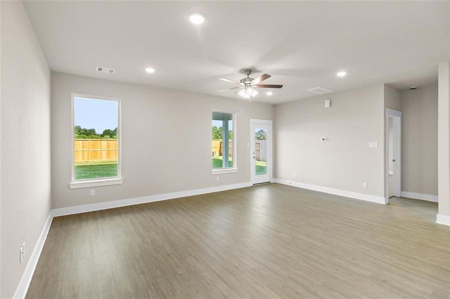 Spacious, unfurnished interior of a new home in Colony at Pinehurst 50s, Pinehurst (Image 22).