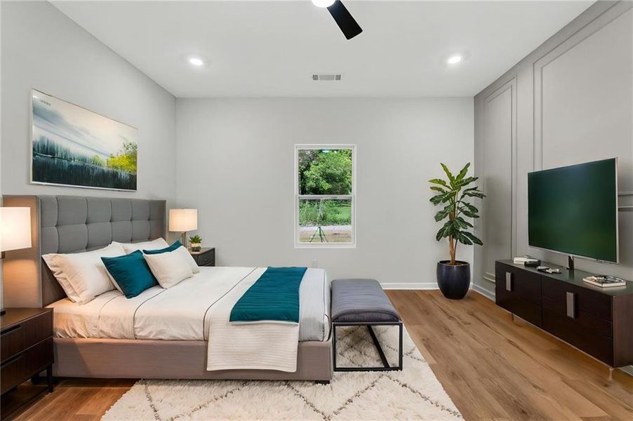 Furnished interior view inside a new home in , Newnan (Image 6).