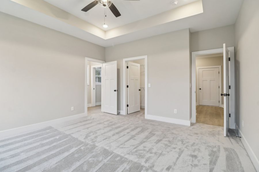 Representative unfurnished interior of a home built from the Ashbourne II by Great Southern Homes in Collins Cove, Chapin (Image 28).