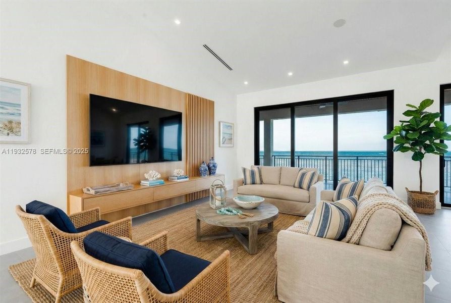 Furnished interior view inside a new home in , Marathon (Image 53).