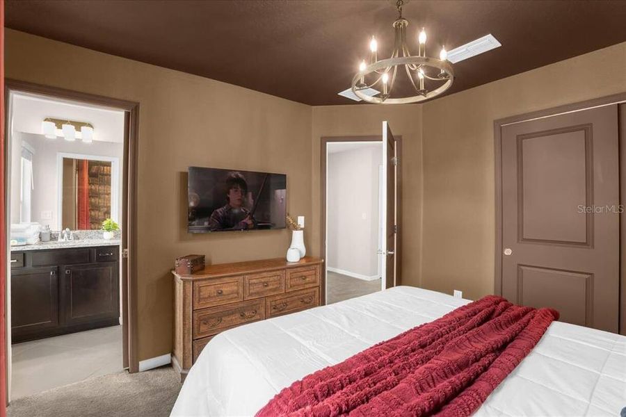 Furnished interior view inside a new home in , Clermont (Image 15).