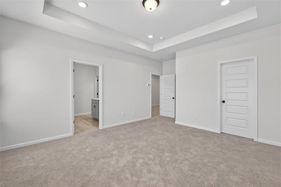 Spacious, unfurnished interior of a new home in Franklin Manor, Lawrenceville (Image 38).