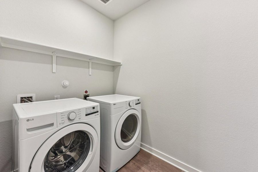 Image 37 of a home in Stallion Run.