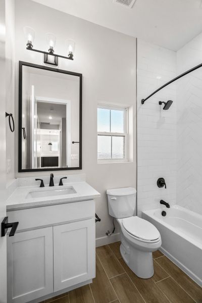 Furnished interior view inside a new home in Verdancia, El Paso (Image 17).