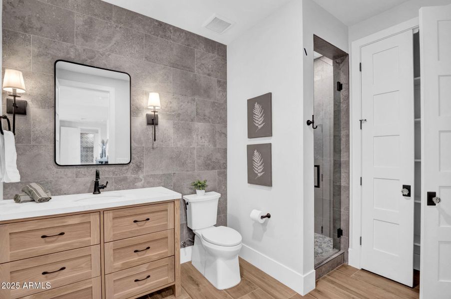 Upstairs Guest Bathroom Upstairs Guest Bathroom