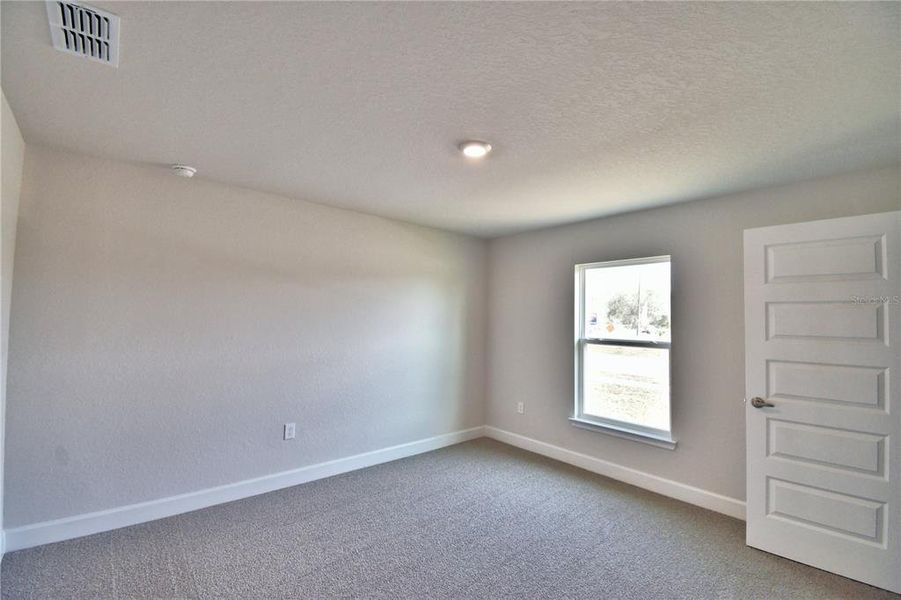 Spacious, unfurnished interior of a new home in Cadence Crossing, Auburndale (Image 33). Spacious, unfurnished interior of a new home in Cadence Crossing, Auburndale (Image 33).