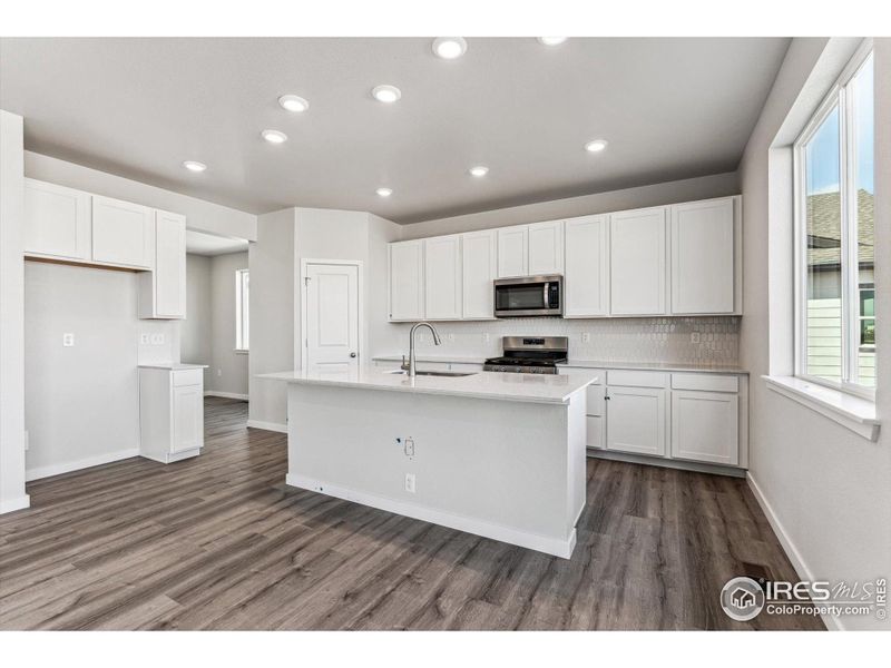 Furnished interior view inside a new home in Prairie Song, Windsor (Image 4).