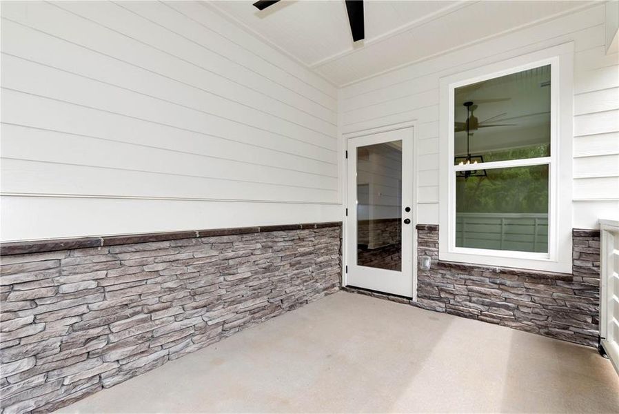 Spacious, unfurnished interior of a new home in , Commerce (Image 42).