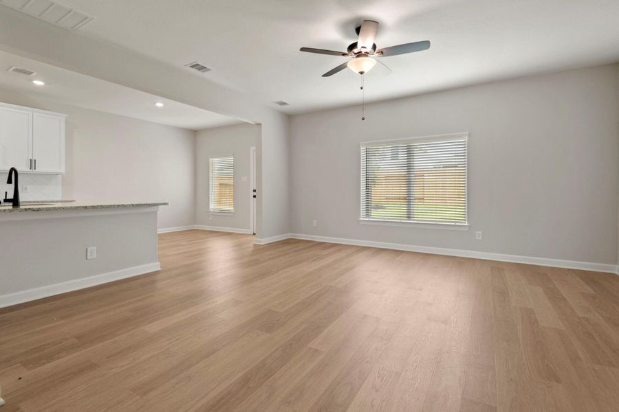 Spacious, unfurnished interior of a new home in Magnolia Woods, Magnolia (Image 9). Spacious, unfurnished interior of a new home in Magnolia Woods, Magnolia (Image 9).