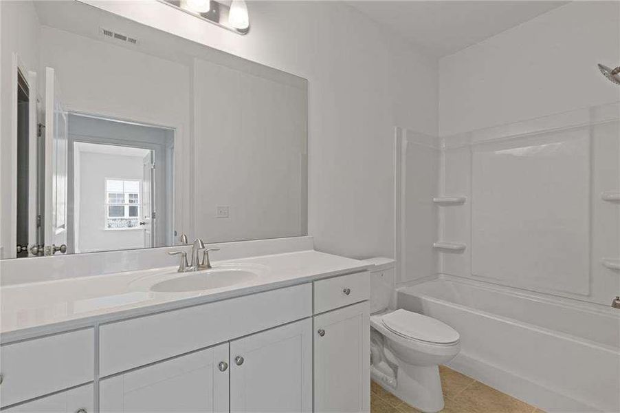 Furnished interior view inside a new home in Creekwood, Powder Springs (Image 8).