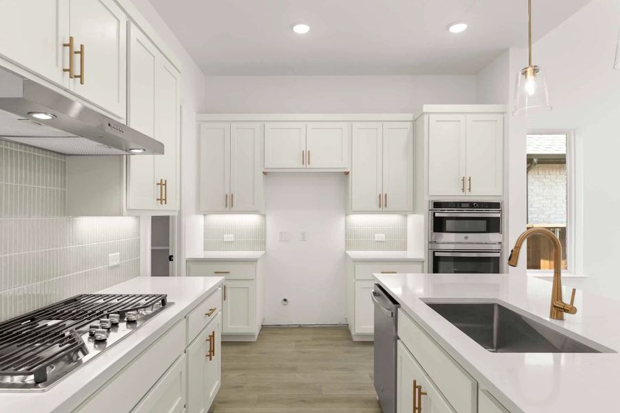 Kitchen Representative Photo