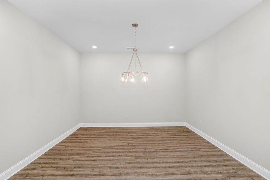 Spacious, unfurnished interior of a new home in , Haddock (Image 39).