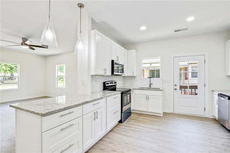Furnished interior view inside a new home in , Cedartown (Image 4).