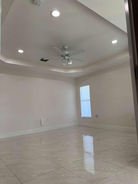 Spacious, unfurnished interior of a new home in , West Palm Beach (Image 37). Spacious, unfurnished interior of a new home in , West Palm Beach (Image 37).