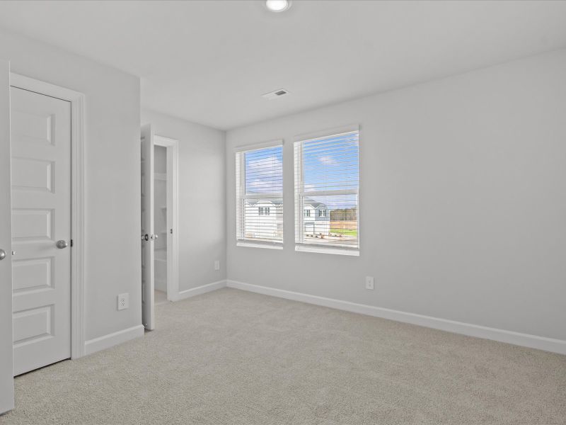 Spacious, unfurnished interior of a new home in Northbrook Village Townes, Taylors (Image 18).